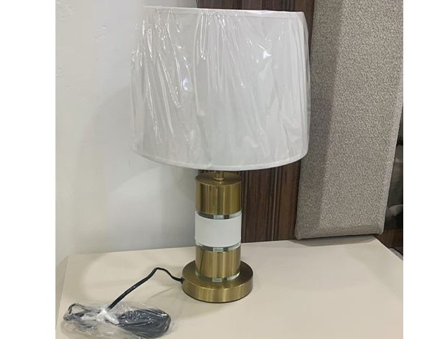 LAMPE DE CHEVET REF T551 146*28 CLR BEIGE/BLANC/DOREE